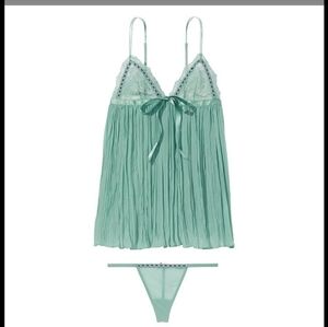 Victoria's Secret Mint Pleated Chemise